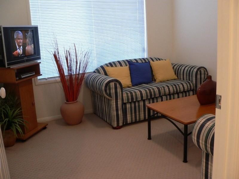 16 Greendragon Crescent, Upper Coomera QLD 4209