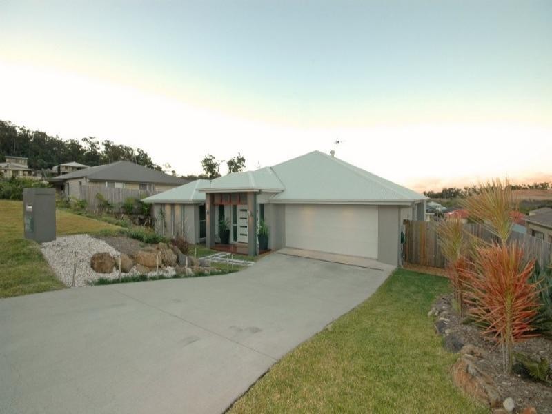 39 Sundew Crescent, Upper Coomera QLD 4209