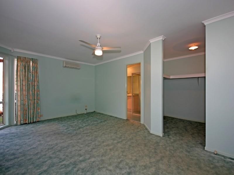 13 Moorea Court, Pacific Pines QLD 4211