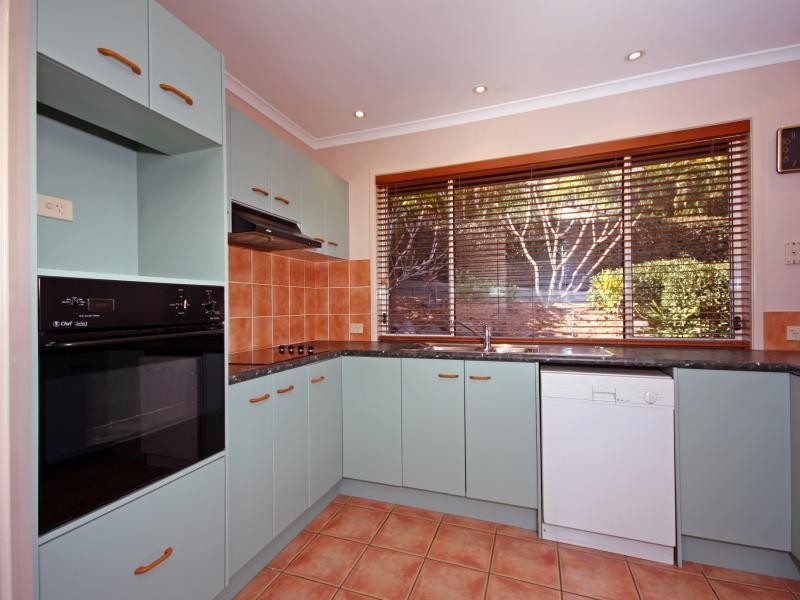 13 Moorea Court, Pacific Pines QLD 4211