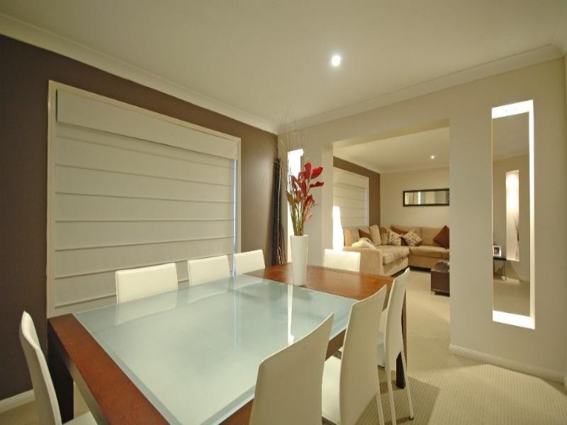 17 Pathfinder Road, Coomera QLD 4209