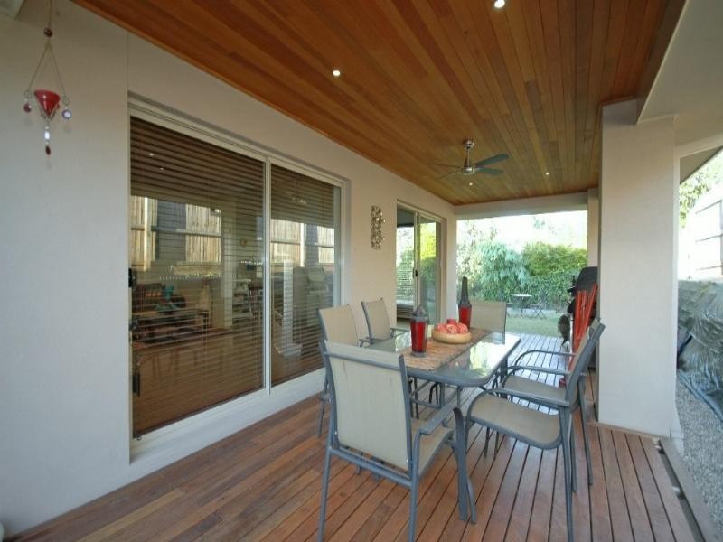 18 Craigs Way, Maudsland QLD 4210