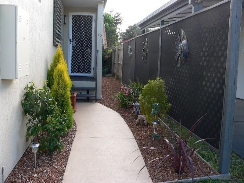 Coombabah QLD 4216
