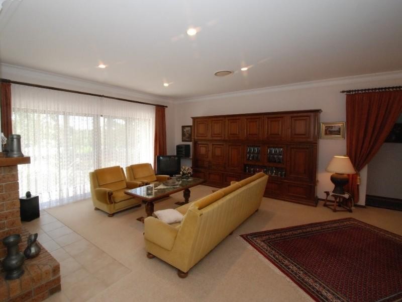 12 Asher Court, Upper Coomera QLD 4209