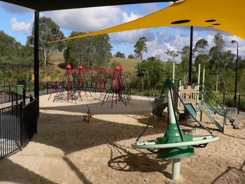 31 Barrington Street, Upper Coomera QLD 4209