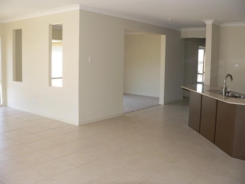 7 Kellor Court, Upper Coomera QLD 4209