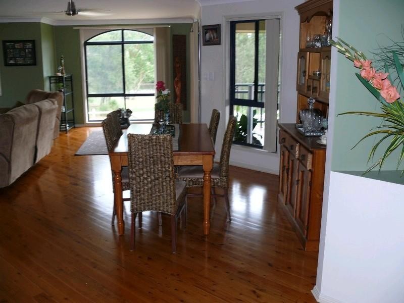 24 Brittany Drive, Oxenford QLD 4210