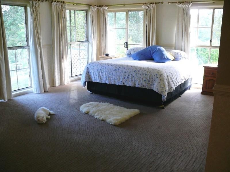 83 Chesterton Road, Guanaba QLD 4210