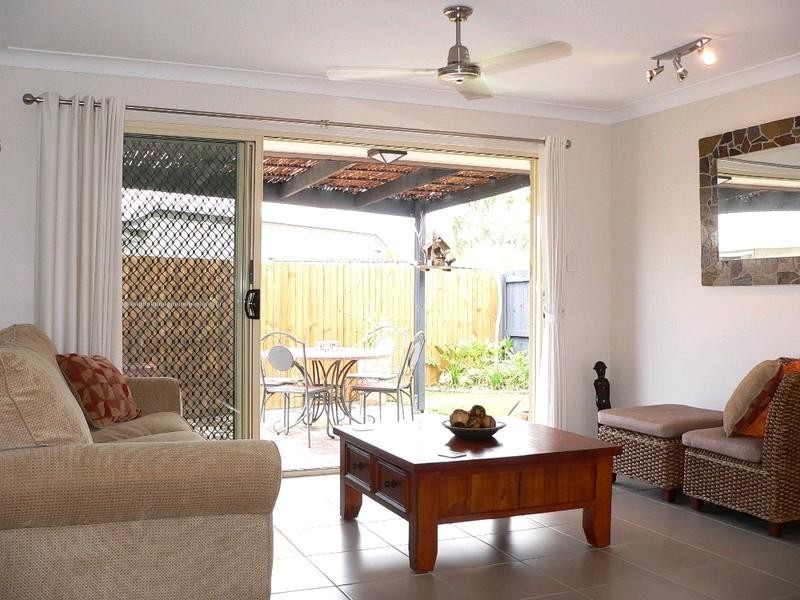 1/23 Bella Boulevard, Pimpama QLD 4209