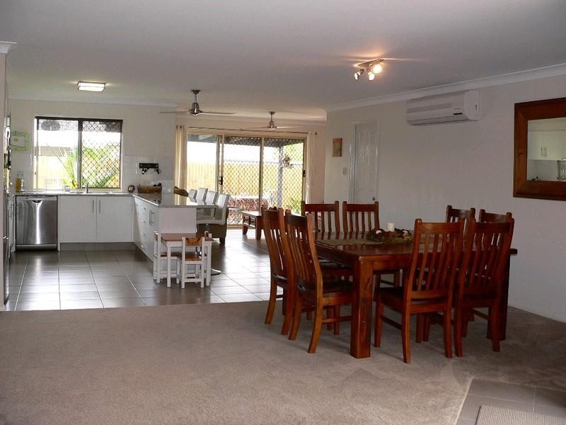 1/23 Bella Boulevard, Pimpama QLD 4209