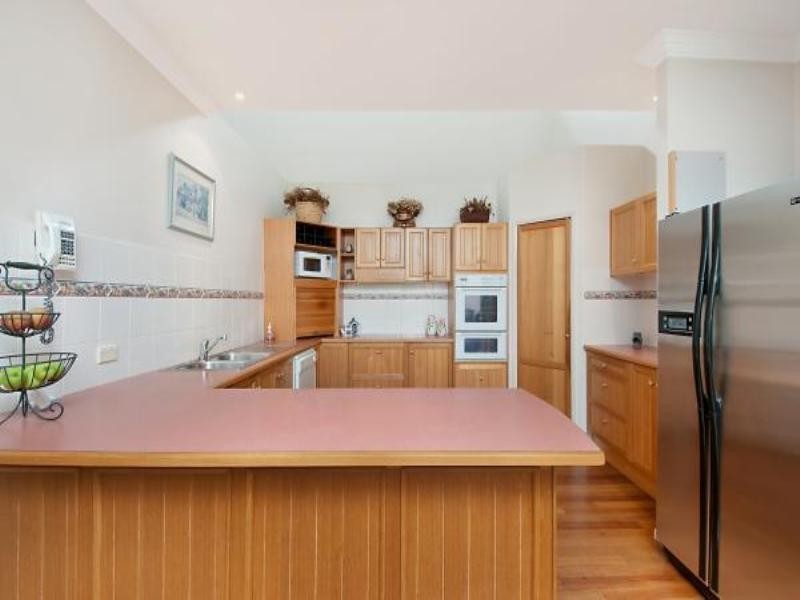 10 Newlands Court, Mount Nathan QLD 4211