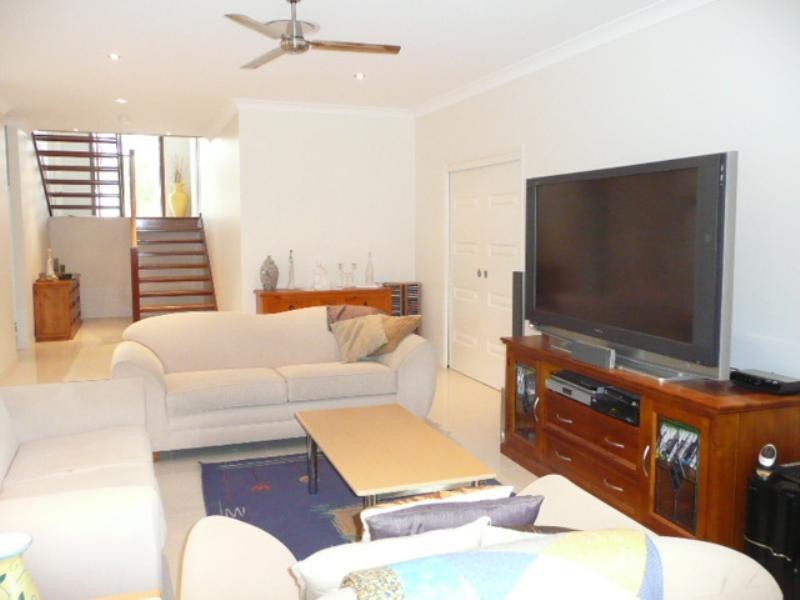 12 Wright Court, Upper Coomera QLD 4209