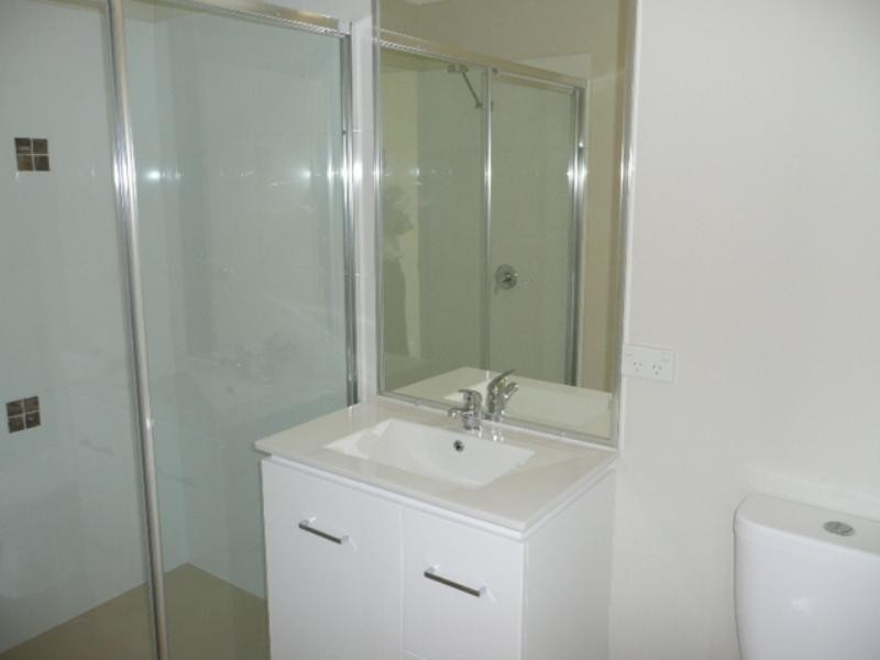 Pacific Pines QLD 4211