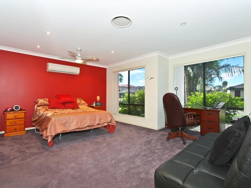 13 Ontario Court,, Oxenford QLD 4210