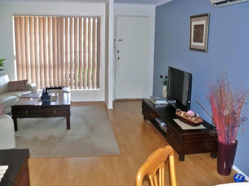 1/37 Broadway Drive, Oxenford QLD 4210