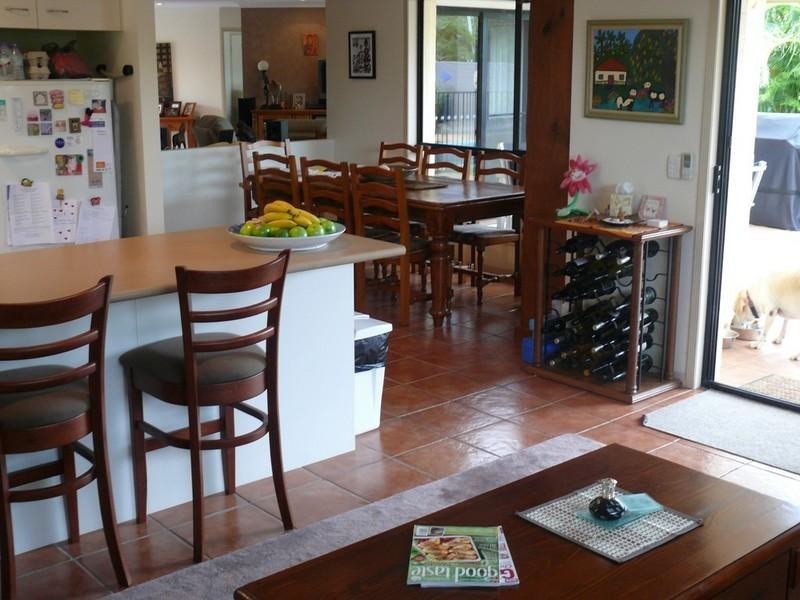 15 Audrey Avenue, Helensvale QLD 4212