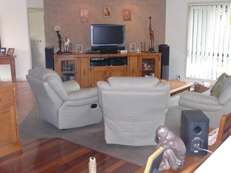 15 Audrey Avenue, Helensvale QLD 4212