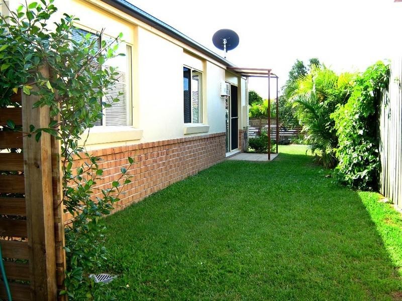 18 Axis Close, Upper Coomera QLD 4209