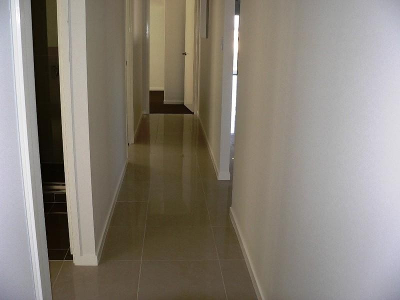 15 Greendragon Crescent, Upper Coomera QLD 4209