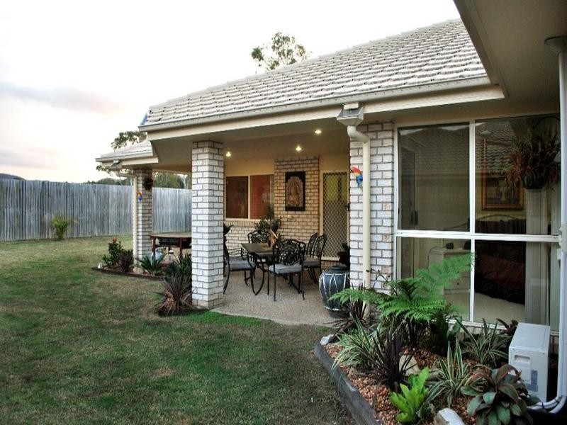 48 Blossom Street, Pimpama QLD 4209
