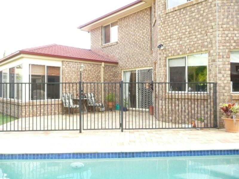 34 Brittany Drive, Oxenford QLD 4210