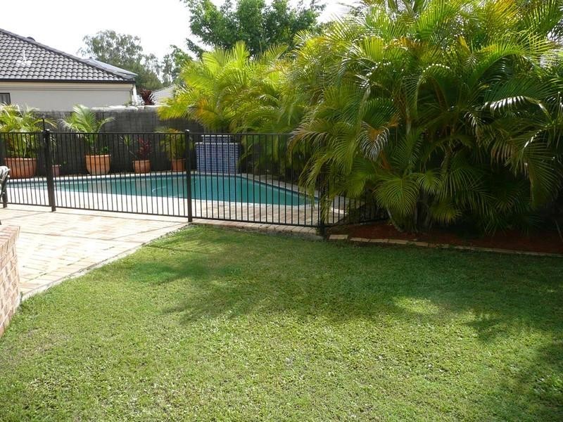 34 Brittany Drive, Oxenford QLD 4210