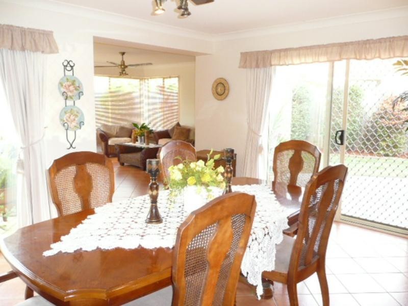 34 Brittany Drive, Oxenford QLD 4210