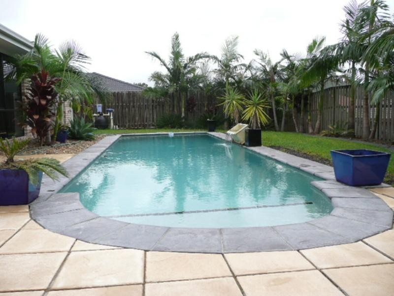 Pacific Pines QLD 4211
