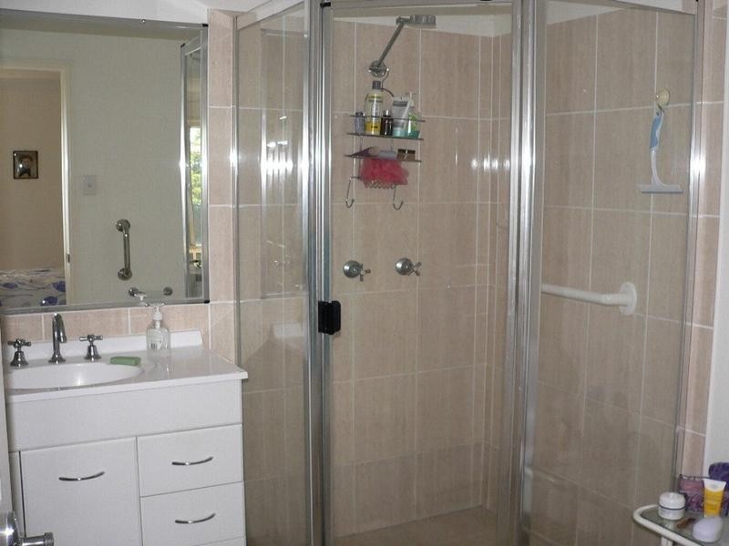 1/11 Goldcrest Drive, Upper Coomera QLD 4209