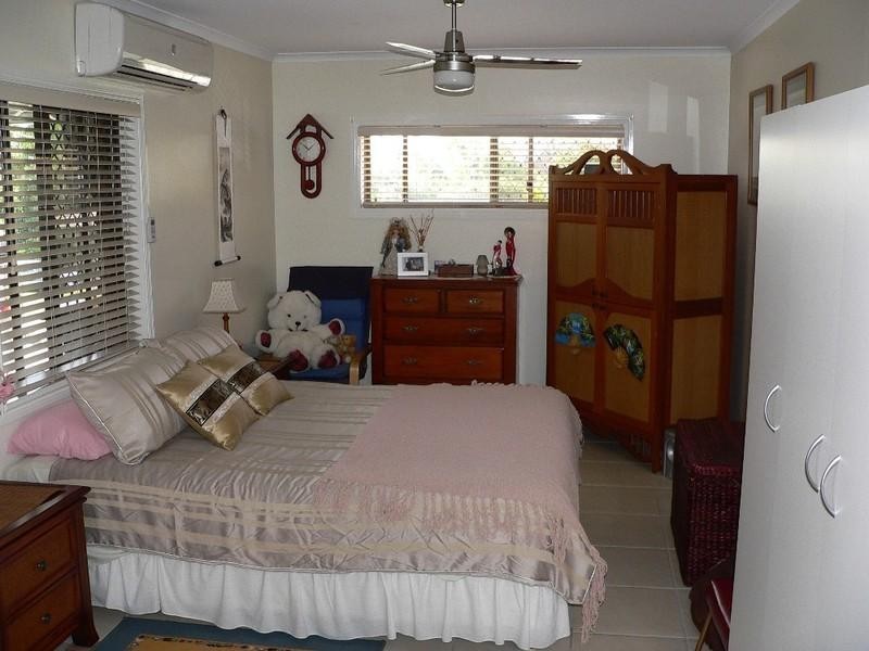 1/5 Paramount Place, Oxenford QLD 4210
