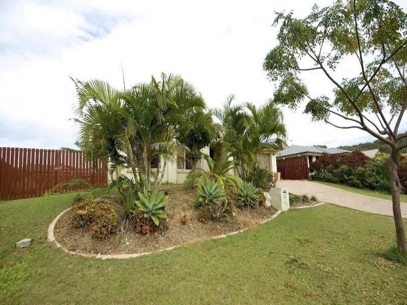 17 Monarch Avenue, Upper Coomera QLD 4209
