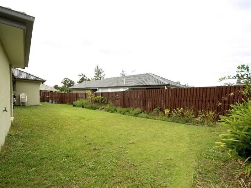 17 Monarch Avenue, Upper Coomera QLD 4209