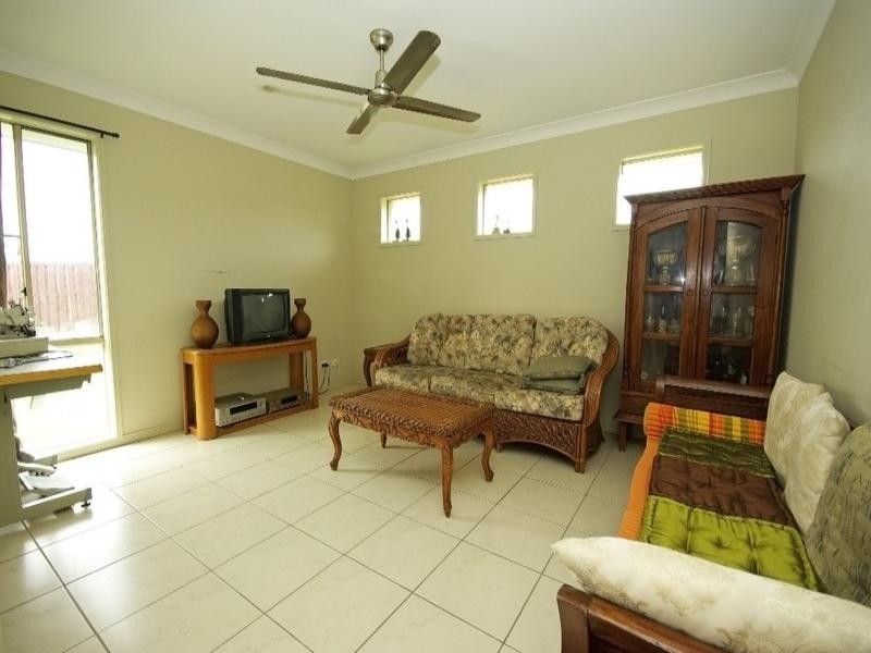 17 Monarch Avenue, Upper Coomera QLD 4209
