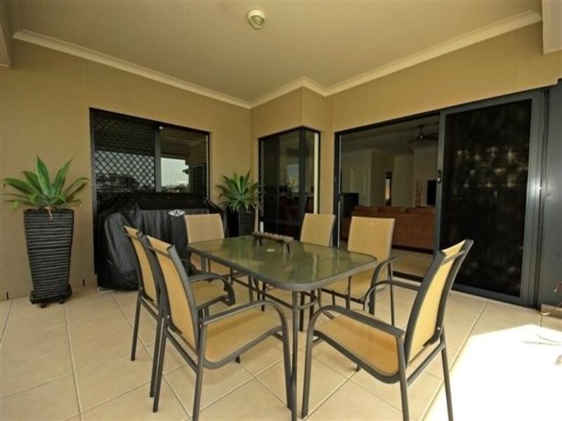 9 Redbay Street, Upper Coomera QLD 4209