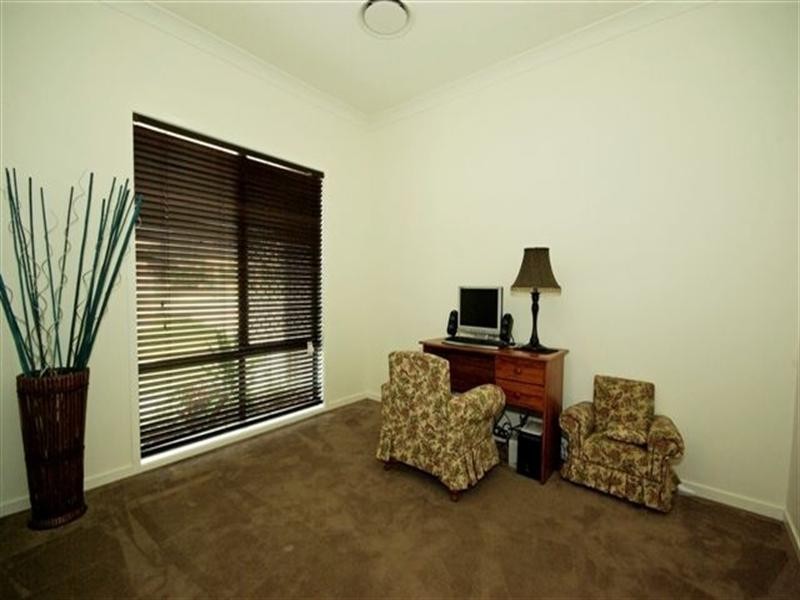 9 Redbay Street, Upper Coomera QLD 4209