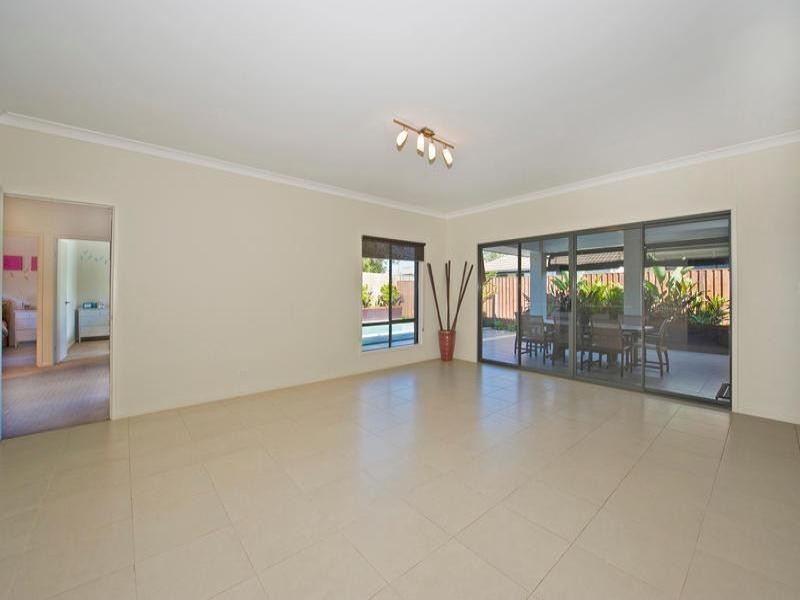 14 Marlow Street, Oxenford QLD 4210