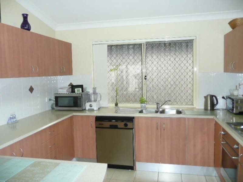 4 Bedroff Street, Upper Coomera QLD 4209