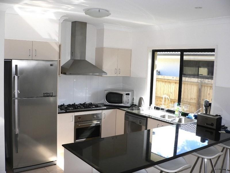 7 Cranberrie Crescent, Pimpama QLD 4209