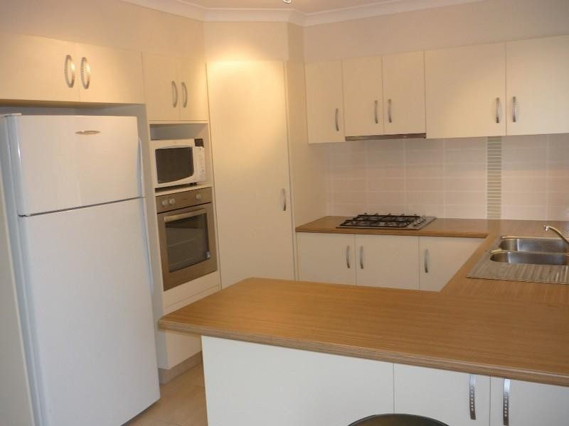 2/7 Moss Terrace, Pimpama QLD 4209