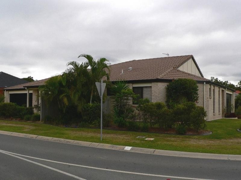 9 Goldcrest Drive, Upper Coomera QLD 4209