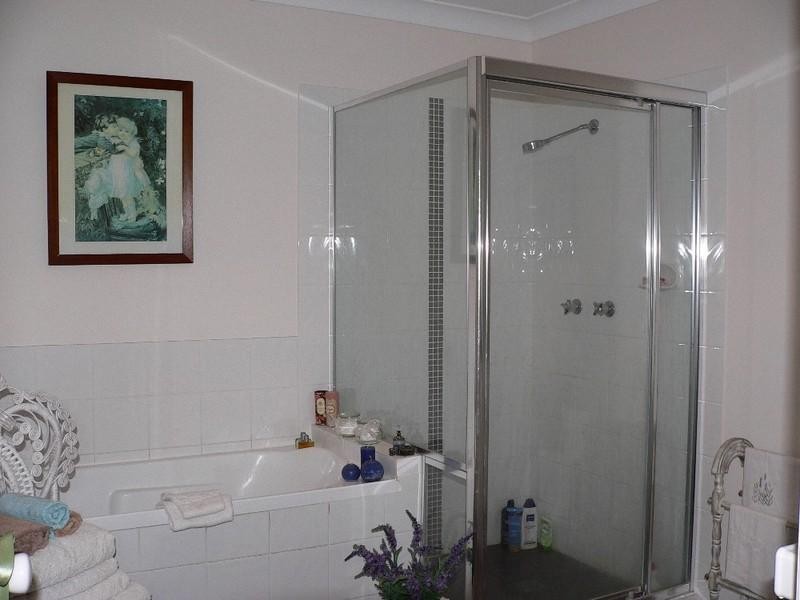 9 Goldcrest Drive, Upper Coomera QLD 4209