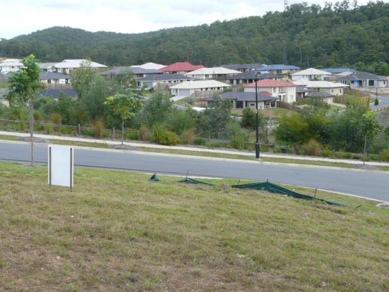 Pacific Pines QLD 4211