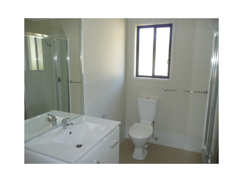 1/55 Wunburra Circuit, Pacific Pines QLD 4211