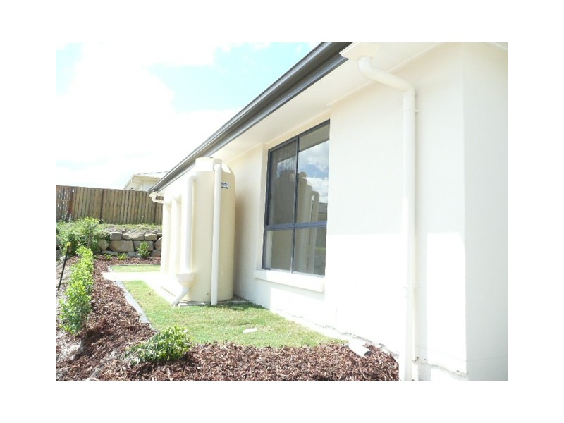 1/55 Wunburra Circuit, Pacific Pines QLD 4211