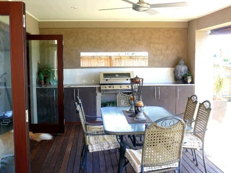 24 Rushcutter Avenue, Oxenford QLD 4210