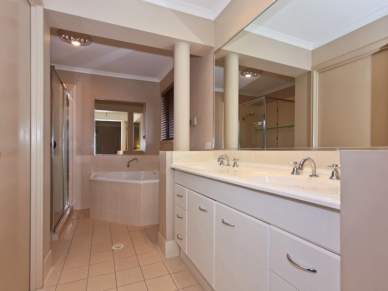 29 Jacob Court, Upper Coomera QLD 4209