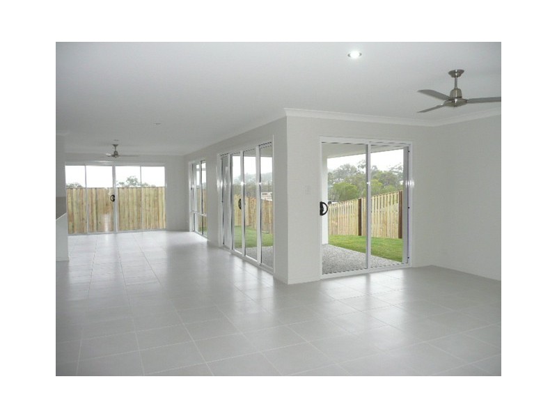 1/1 Lowell Street, Reedy Creek QLD 4227