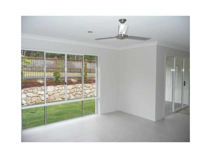 2/1 Lowell Street, Reedy Creek QLD 4227