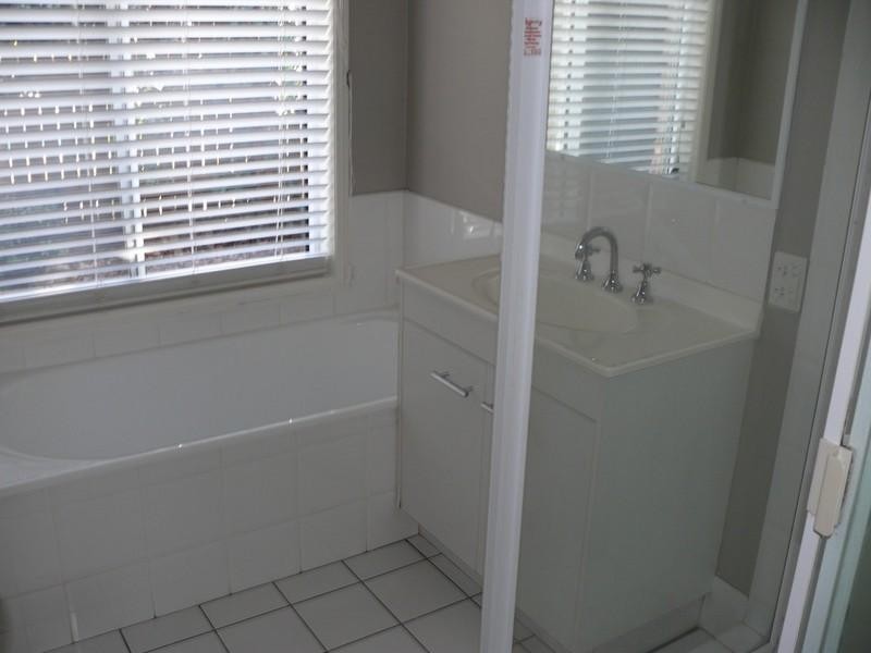 8 Acton Place, Upper Coomera QLD 4209