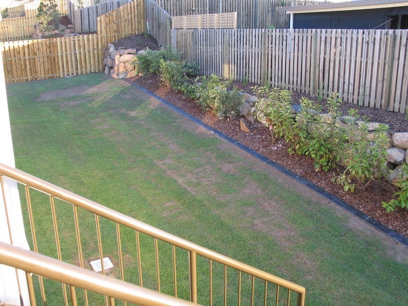 3 Silver Dawn Crescent, Maudsland QLD 4210